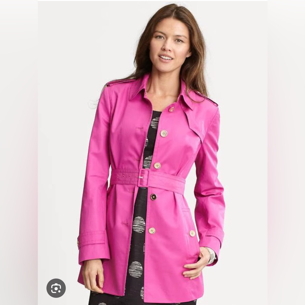 Banana Republic Pink Trench ✨